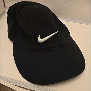 Nike Hat Cap Strap Back Black White Swoosh Adjustable Excellent Size 4-7